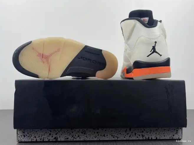 Cheap Kickmax Total Orange DC1060-100 Retro 5 Jordan 0414